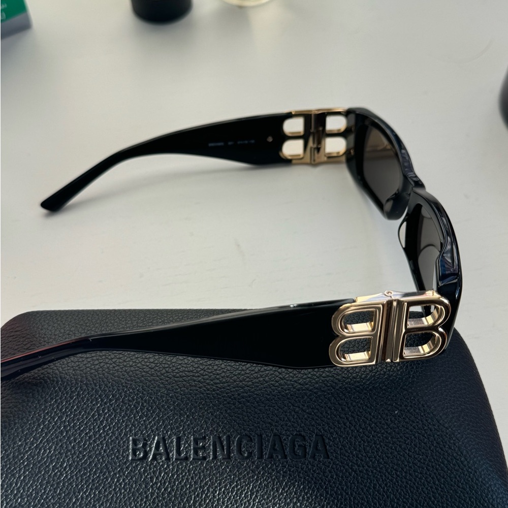 Balenciaga sunglasses - Picture 5 of 5